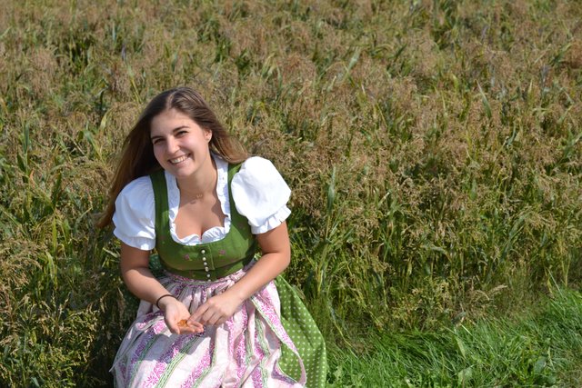 Michaela Sandmayrs Diplomarbeit zu Anbau- und Unkrautbekämpfungsmethoden bei Braunhirse wurde ausgezeichnet | Foto: privat