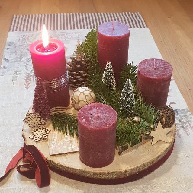 Advent, Advent, ein Lichtlein brennt...
