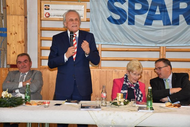 Josef „Pepi“ Höchtl bei Präsentation. | Foto: BGF Johann Gschwindl - ÖVP Hollabrunn