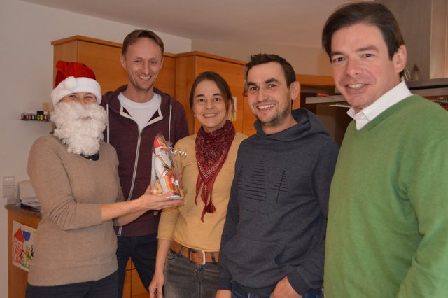 WB-Nußbach: Nikolaus Doris Staudinger (Vorsitzende WB-Nußbach), Bernhard Winter (2-W-System), Wolfgang & Martina Steinmassl, WB-Bezirksobmann Klaus Aitzetmüller (v.li.)