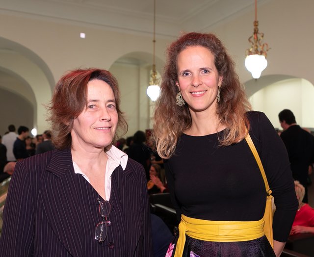 Premierenabend: Suzanne Beer (l.) und Nora Schmid | Foto: Oliver Wolf