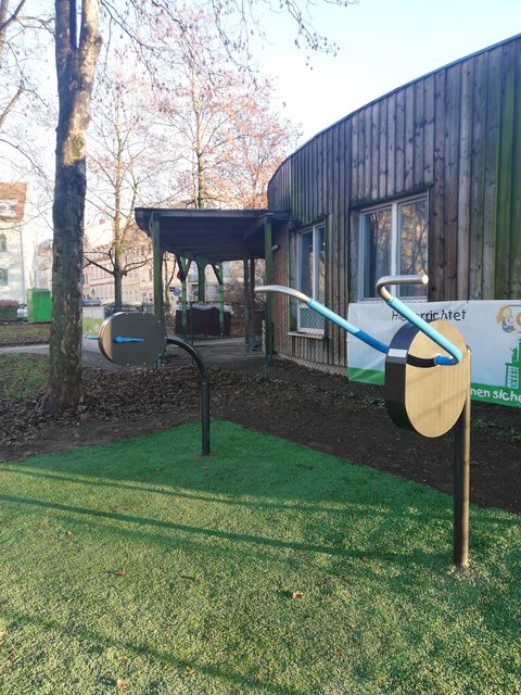 Sport: Diese Geräte sind für Rollstuhlfahrer geeignet. | Foto: Ribo