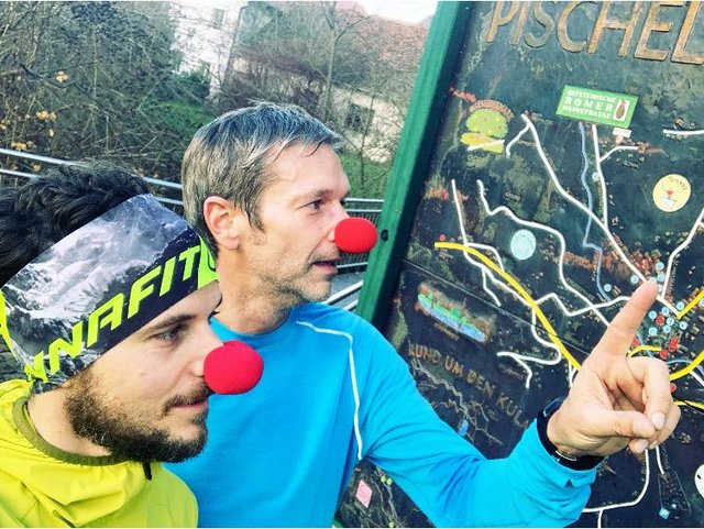 Begleitet von Clown-Guides gibt es verschiedene Lauf- und Nordic Walking Gruppen, denen man sich anschließen kann | Foto: KulmX Bewegung &amp; Sport