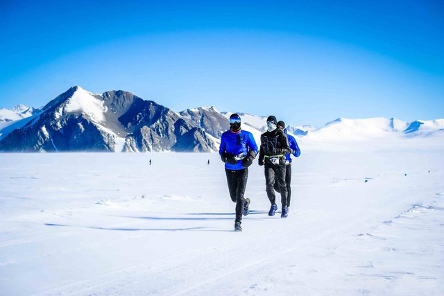 Impressionen vom Antarctic Ice Marathon 2017 | Foto: Global Running Adventures