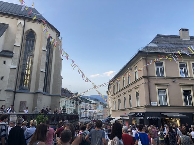 Die Shopping Night in Villach. Ganz so viel ist nicht immer los.