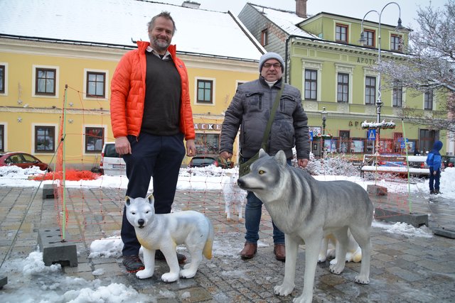 VGT-Obmann Martin Balluch mit Chris Hattinger, Gründer und Betreiber der Plattform Wolfsrevier Österreich
