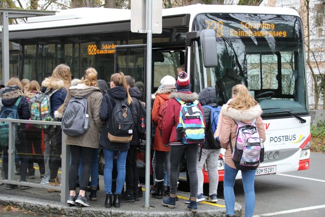 Durch die am 9. Dezember in Kraft getretenen Busfahrplanänderungen, kam es in Schärding zu chaotischen Vorfällen. | Foto: Bichler