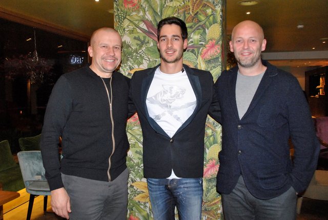 Im Bild von links nach rechts: Olivier Panis, ehemals Grand Prix Sieger von Monaco, Rene Binder und Simon Abadie