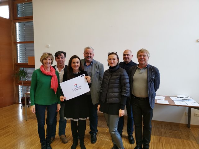 Die Jury hat sich einstimmig für das Logo von Peter Krivograd entschieden | Foto: KK