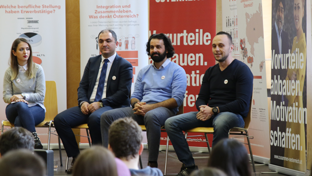 Fitore Morina von ZUSAMMEN:ÖSTERREICH mit den Integrationsbotschaftern Majed Rezko, Volkan Ekici &amp; Sulejman Mrackic (v.l.n.r.). | Foto: Österreichischer Integrationsfond