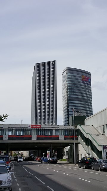 In diesen Tower wird "Rote" Oppositionspolitik gegen Türkis-Blau betrieben.