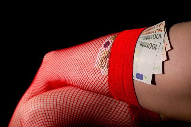 Der 17. Dezember ist der „Internationale Tages gegen Gewalt an SexarbeiterInnen.“ - Beratungsstellen fordern mehr Rechte für SexarbeiterInnen.