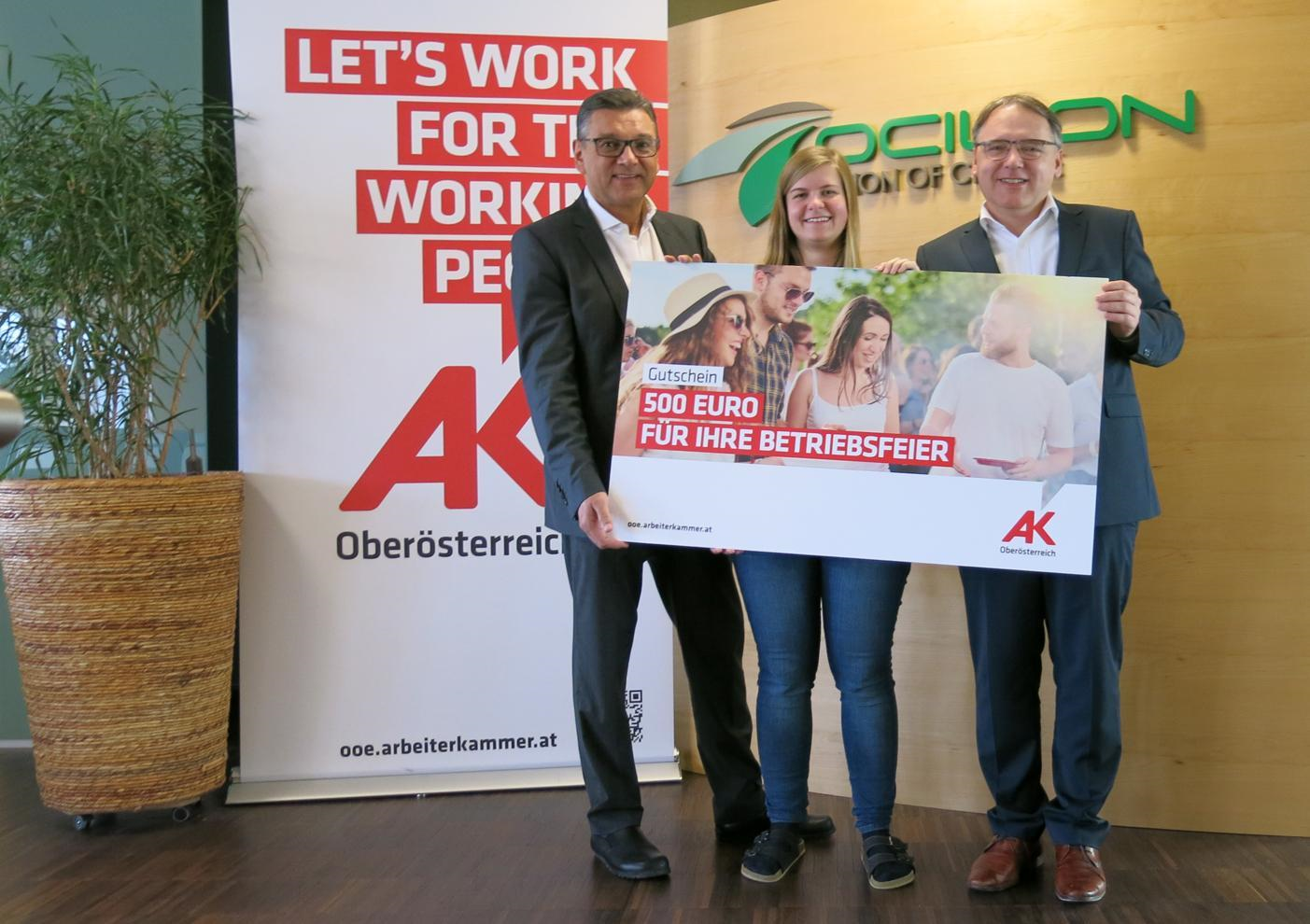 AK-Direktorstellvertreter Franz Molterer, Hannah Kirchsteiger und Hans Kühberger.