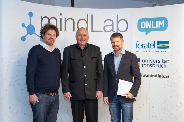 Bild v.li.: Dipl. Ing. Alexander Wahler (CEO Onlim), Univ.Prof. Dieter Fensel (STI Universität Innsbruck) und Dr. Markus Schröcksnadel (CEO feratel). | Foto: feratel/ Berger