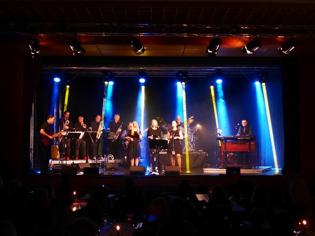 Kein unbeschriebenes Blatt : Blooze Grooze überzeugt im Volxhaus Weiz mit harmonischen und "fetzigen" Melodien | Foto: Blooze Grooze