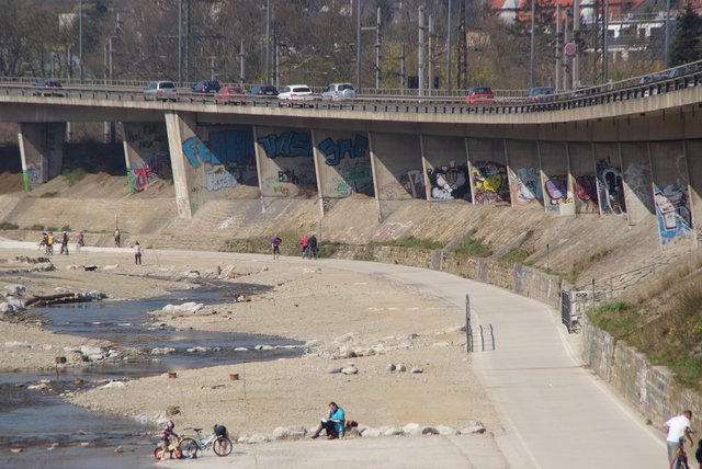 Die Westausfahrt muss saniert werden. Die Pläne der Stadt Wien stoßen in Hietzing allerdings auf Unverständnis. | Foto: A. Fischer