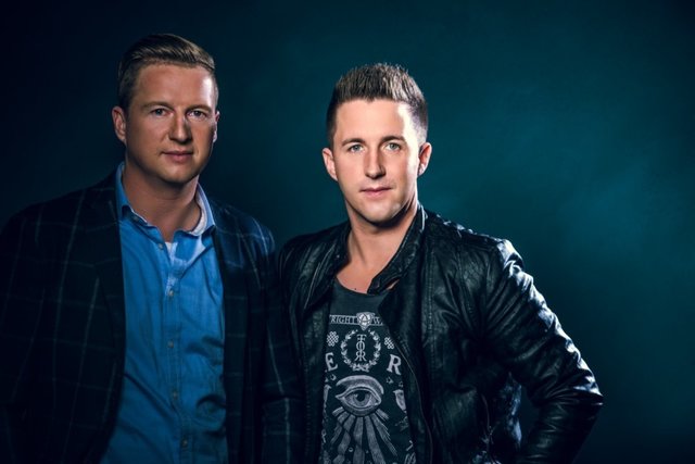 Michael und Thomas Semmler von Semtainment übernehmen im Auftrag der Gemeinde Maria Wörth die Organisation des GTI-Treffens