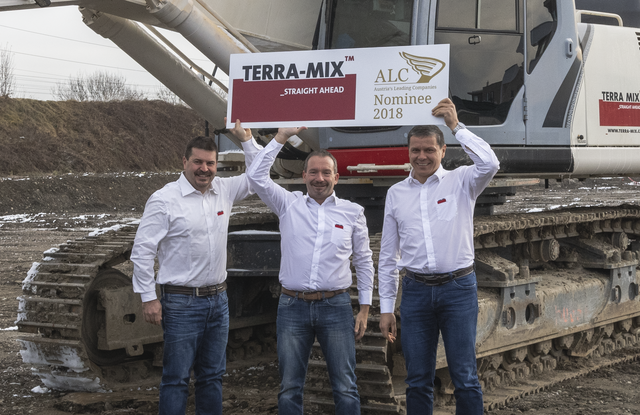 Die geschäftsführenden Gesellschafter
von"Terra Mix": Alois Kohler, Martin Müller und Johannes Fürpass (v.l.).