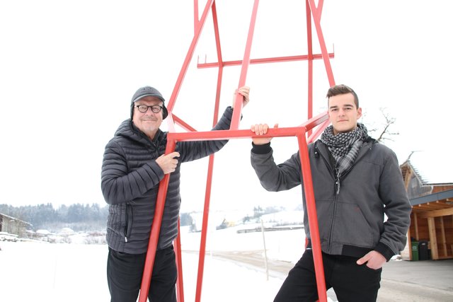 Werk in Huttich: M. Honzak und J. Öschlberger.