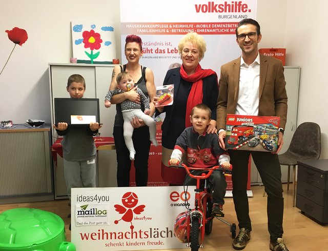 ideas4you schenkte den Kindern von Familie Fuchs ein Weihnachtslächeln | Foto: ideas4you