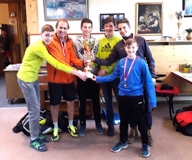 Erfolgreiche heimische Racket-Sportler. | Foto: privat