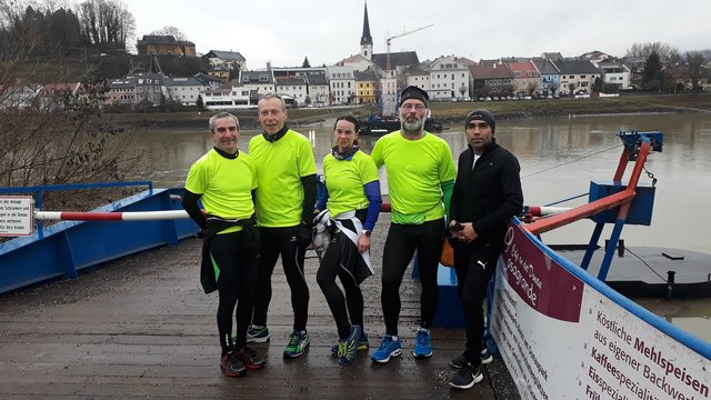 Das Team der gesunden Gemeinde Hartkirchen beim Silvesterlauf in Ottensheim
