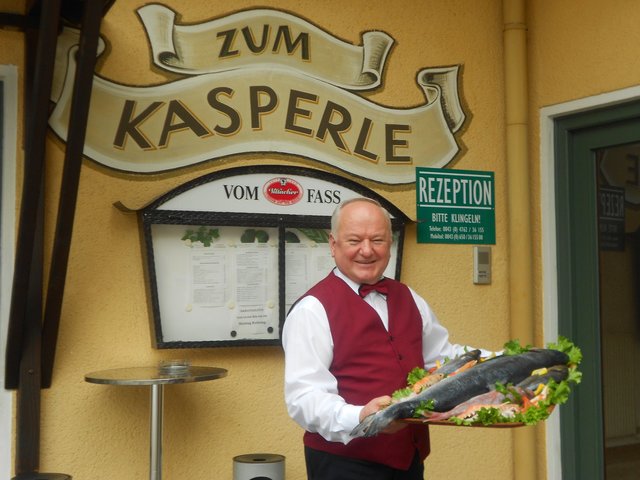 Sie sucht ihn spittal