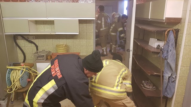 Die FF Wenns wurde gerufen, weil Heizöl ausgelaufen war. | Foto: alle Fotos: FF Wenns