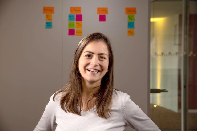 Lebt und arbeitet in Brüssel: Die 26-jährige Anna Gaugeler | Foto: KK