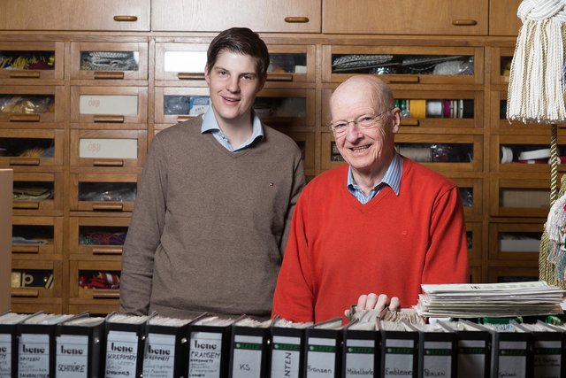 In der 6. Generation wird der kleine Betrieb von der Familie rund um Albert und Konrad Maurer bereits geführt.
