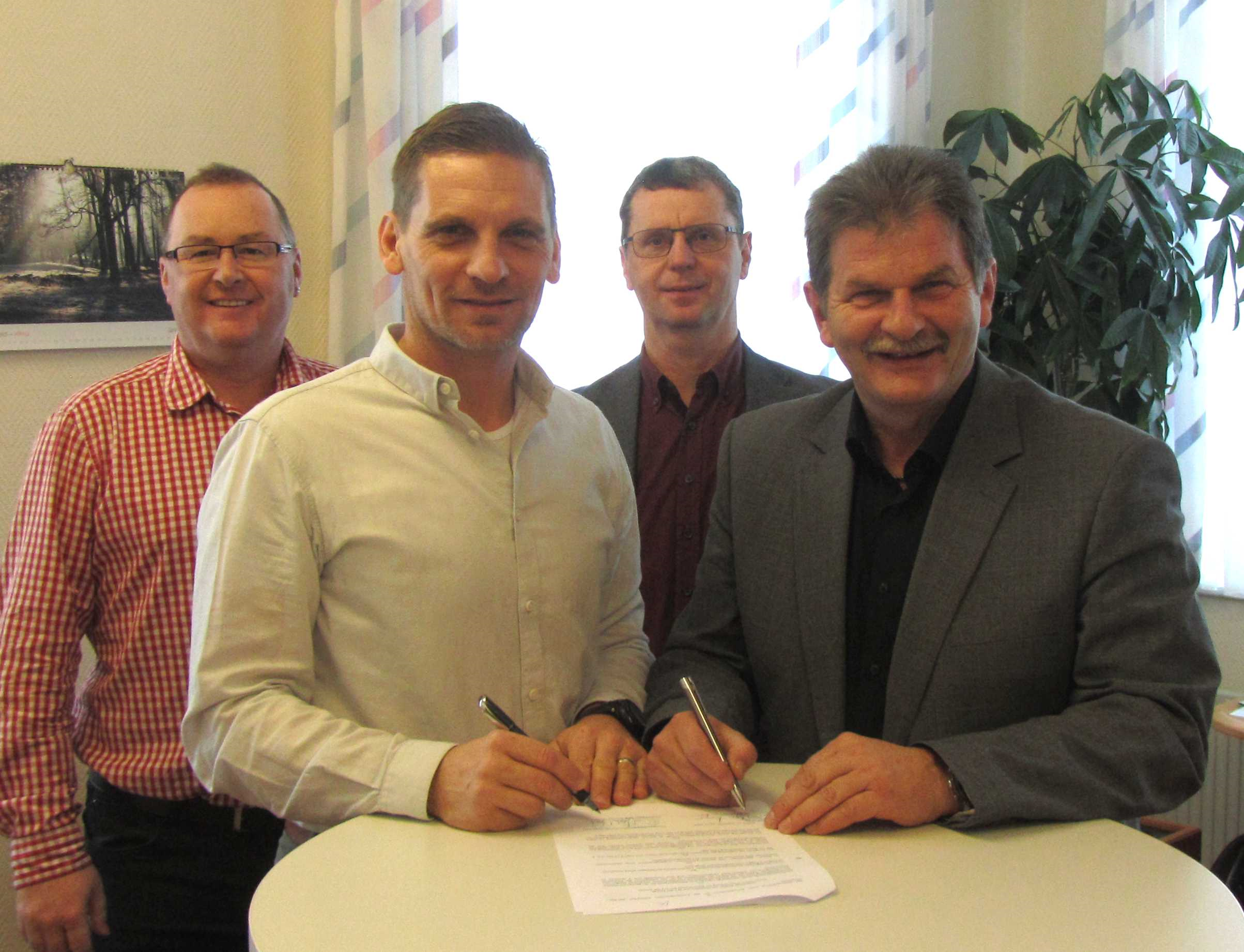 Harald Obernberger (Standortleiter Schwarzenberg bzw. bisheriger interimistischer Amtsleiter Schwarzenberg), Bürgermeister Michael Leitner , Amtsleiter Günter Studener und Bürgermeister Franz Wagner (v. l.).