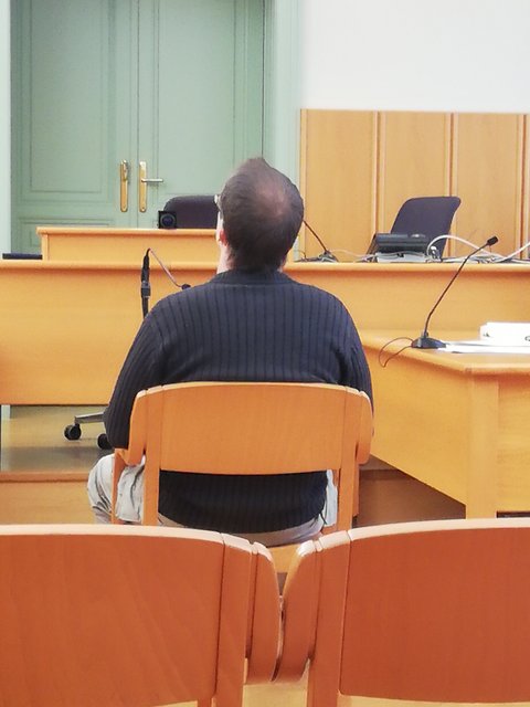 Der Süchtige am Landesgericht St. Pölten | Foto: Ilse Probst