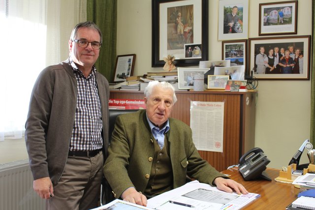 Amtsleiter Johann Schöffmann und Bürgermeister Siegfried Kampl
