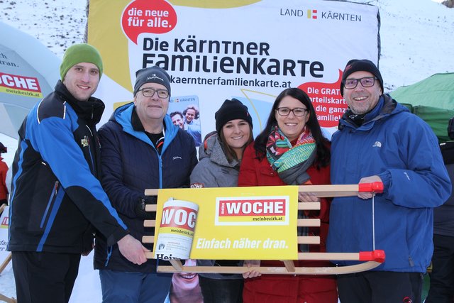 Beim Familienskitag auf der Gerlitzen: Martina Rauter (Gerlitzen Bergbahnen), Klaus Bayer (Naturfreunde), Sandra Kerschbaumer (WOCHE), Landesrätin Sara Schaar und Alfred Wrulich (LandesjugendreferatI