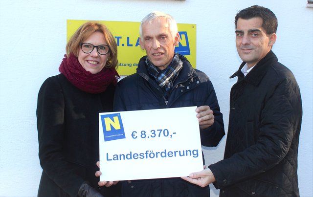 Freuen sich über die Landesförderung: VP-Stockerau Front-Frau Andrea Völkl, UTC-Obmann Leopold Weber und Landtagsabgeordneter Christian Gepp. | Foto: Simon Schmidt