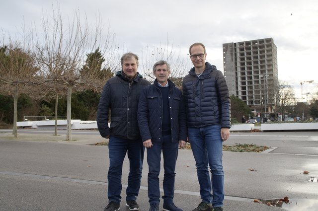 Keine weiteren Hochhäuser in Oberlaa, fordern Martin Kornfeld, Rudi Wieselthaler und Richard Stocker (vl). | Foto: Pufler