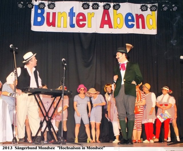 Der "Bunte Abend" wird alle zwei Jahre von Vereinen, Stammtischen und Einzelpersonen aus dem Mondseeland gestaltet. | Foto: August Schwertl