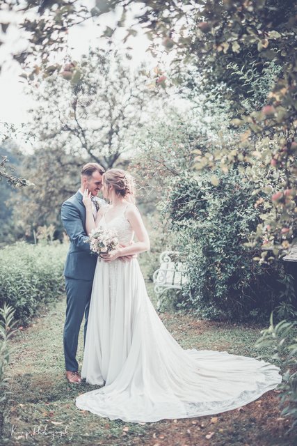 Die schönsten Bilder für den schönsten Moment im Leben.  | Foto: Kump Photograhy