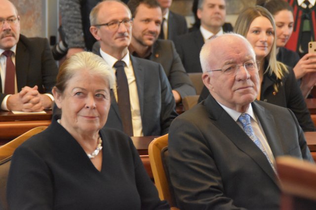 8. Ringträger in Tirol Ring des Landes Tirol an van Staa mit VIDEO