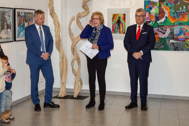 Dietmar Stütz, Heide Warlamis und Karl Harrer bei ihren Ansprachen