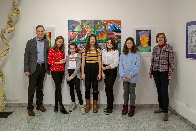 Bernhard Antoni, Katharina Hauer, Emilia Ruzicka, Marlene Wurz, Vanessa Waigmann, Nina Fiedler und Karin Antoni
