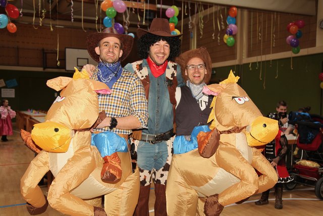 Am 2. März 2019 lädt die Elterngruppe Übersbach ab 14 Uhr zur Kinder-Faschingsparty in die Mehrzweckhalle. | Foto: Elterngruppe Übersbach