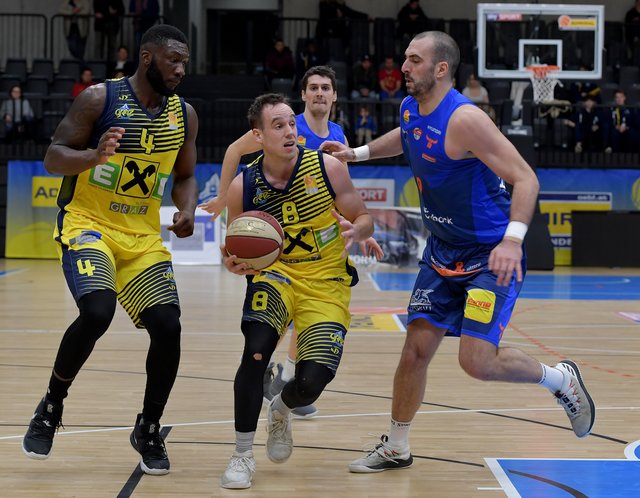 Wollen weiter siegen: Cedrick Turman (l.), Anton Maresch 
 | Foto: GEPA