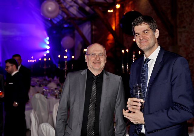 Fußball-Talk: Bernhard Neuhold (ÖFB/r.) und STFV-Präsident Wolfgang Bartosch | Foto: GEPA