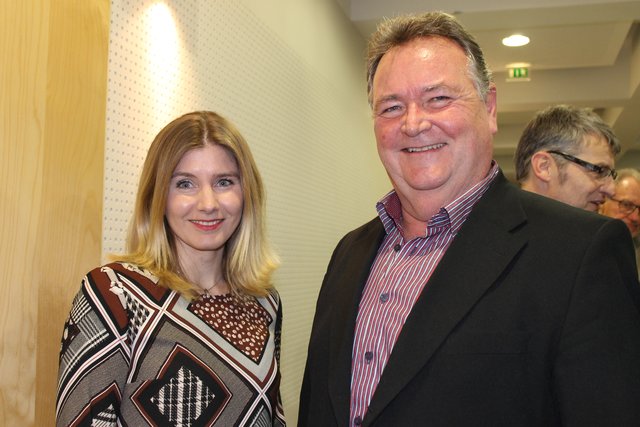Die Stadträte Doris Haubentraht und Hubert Esterbauer.  | Foto: BRS