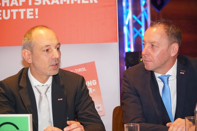 WK-Obmann Christian Strigl und WK-Leiter Wolfgang Winkler sind zufrieden. | Foto: Reichel