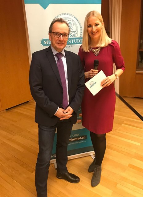 Primar Johann Bauer mit Moderatorin Angelika Pehab. | Foto: minimed