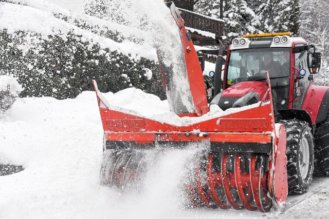 Engagement vieler Menschen bewahrt vor Schneechaos