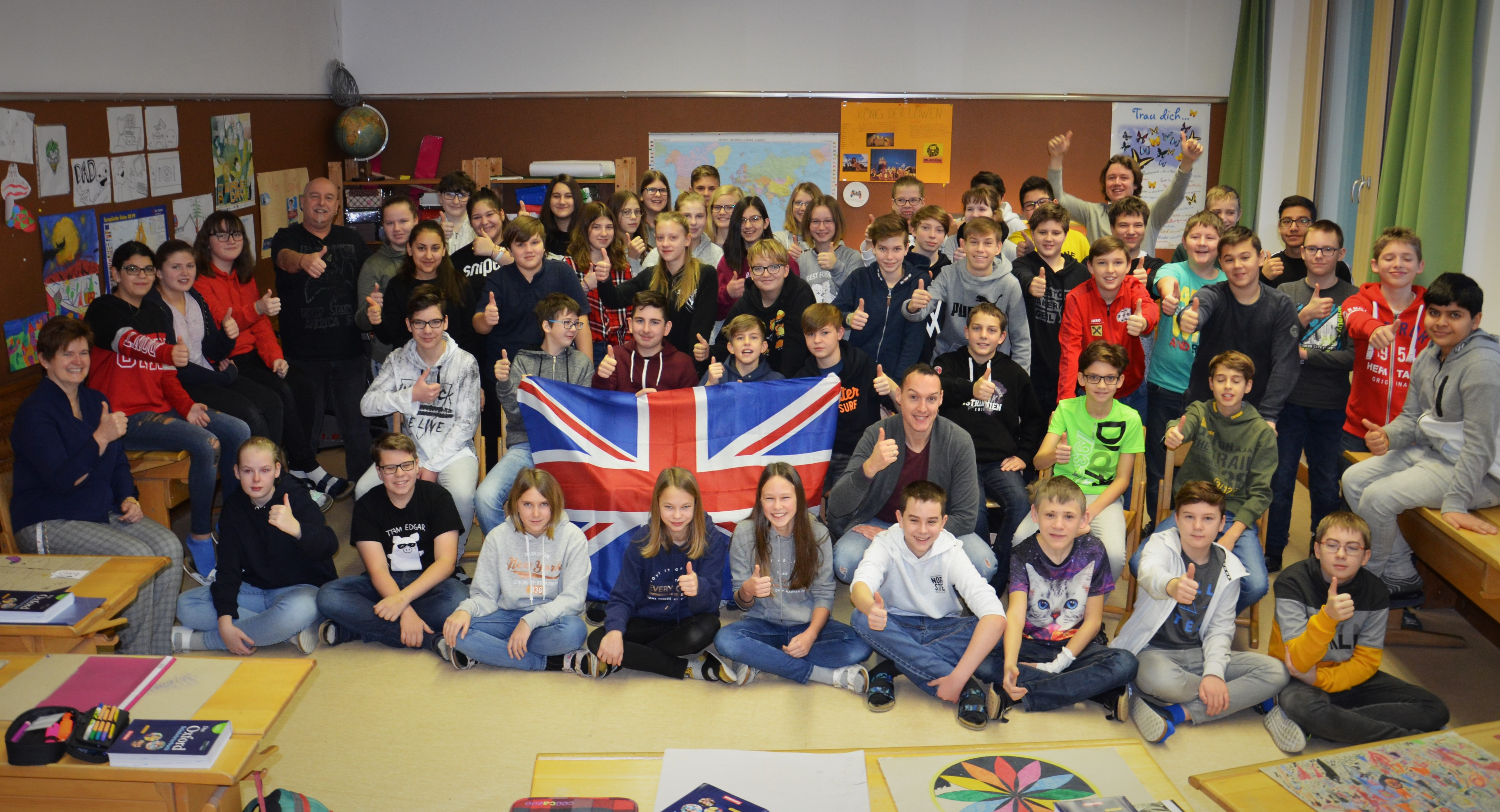 Die Schülerinnen und Schüler der NNÖMS Hainfeld freuten sich besonders über den Sprachunterricht mit den Native Speakers aus Großbritannien. Auch Organisatorin Renate Kaisergruber war begeistert.