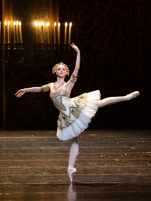 Natascha Mair als Clara in "Der Nussknacker". | Foto: Wiener Staatsoper / Michael Pöhn